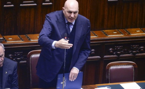 Iran, Crosetto “A Hormuz con l'Onu, ma il Parlamento dica sì anche senza suo ok”