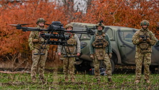 Robot e droni al posto dei soldati: la svolta dell'Ucraina per battere la Russia