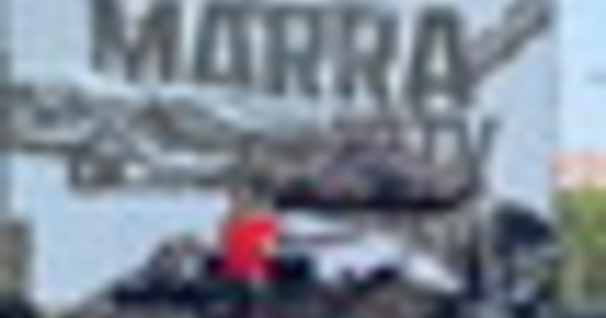 Un murales da record alla Barona di Milano per Marracash