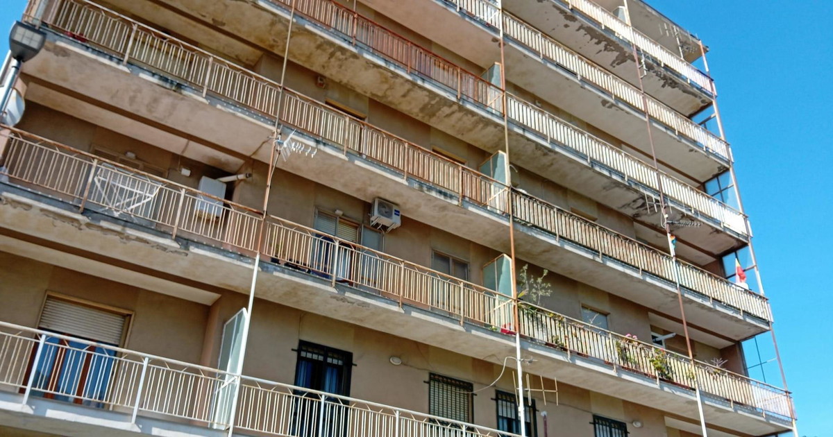 Tragedia di Catanzaro: la bimba di 5 anni trasferita al Gaslini. È in terapia intensiva.