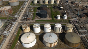 Hormuz, il braccio di ferro fra Usa e Iran sulla crisi energetica