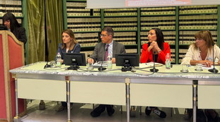 Ragazze mutilate, unioni forzate e veli integrali La proposta di FdI per fermare l'Islam radicale