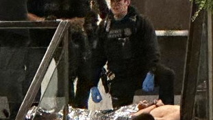 Galà con Trump, l'attentatore ha sparato solo due colpi con armi acquistate legalmente