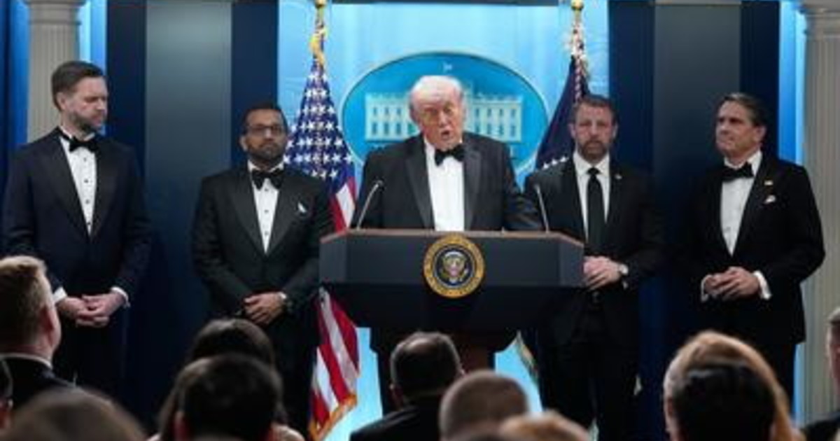 Spari alla cena di Trump con i corrispondenti. 