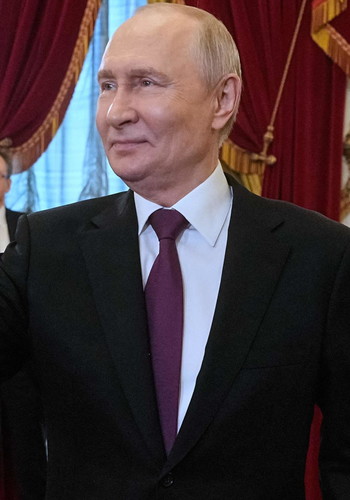 Mosca, faccia tosta al Cremlino: Putin riceve Araghici per "raggiungere la pace"