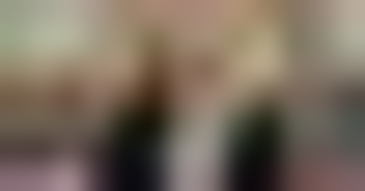 Amanda Lear in versione suora, una clip dal film 