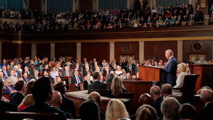 Re Carlo, il discorso al Congresso Usa tra Nato e Ucraina. E il Nyt lo celebra