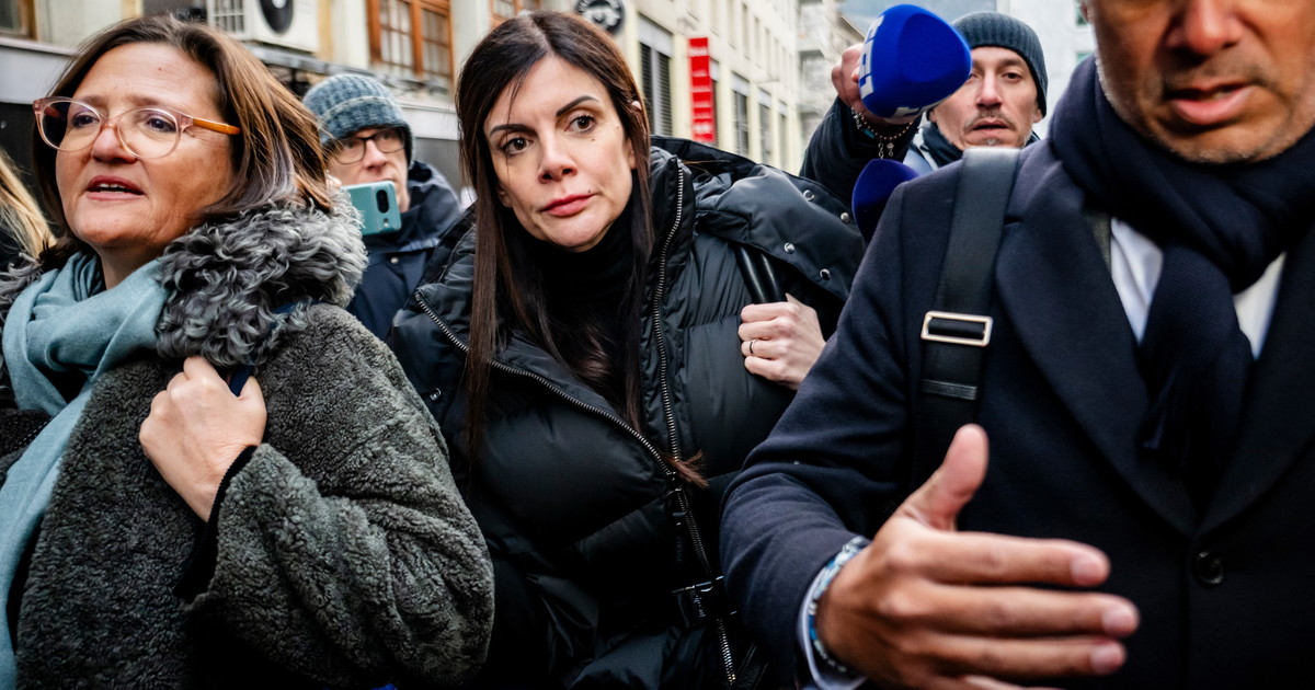 Strage di Crans-Montana, scontro totale Italia-Svizzera. Meloni non arretra: non paghiamo