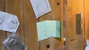 Flotilla, sinistra all'arrembaggio: Israele terrorista. E Tel Aviv: A bordo condom e droga