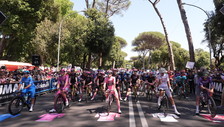 Fiume di soldi pubblici per il Giro targato Rcs
