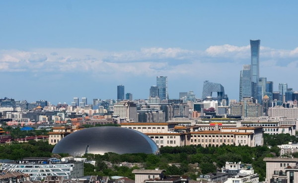 La Cina approva una legge per rafforzare il sistema di assistenza sociale