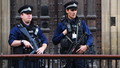 Terrorismo, Londra alza l'allerta. L'ambasciata Usa: "Evitate luoghi turistici e chiese"