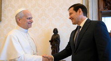 Usa, manovra di disgelo: ufficiali gli incontri con Vaticano e Roma