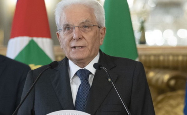 Mattarella “Permanente conflittualità pretende di sostituirsi a cooperazione”