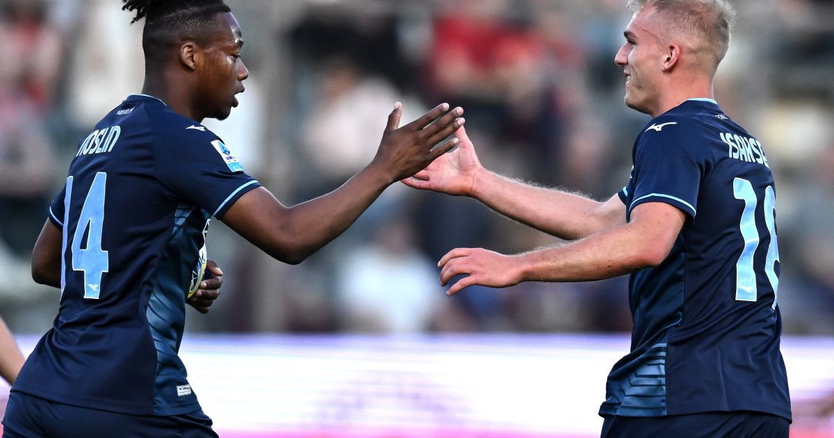 La Lazio vince in rimonta, Cremonese a -4 dal Lecce