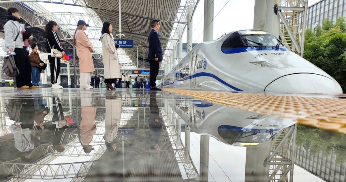 Cina, 1.641 treni in più per i rientri dalle vacanze del Primo Maggio