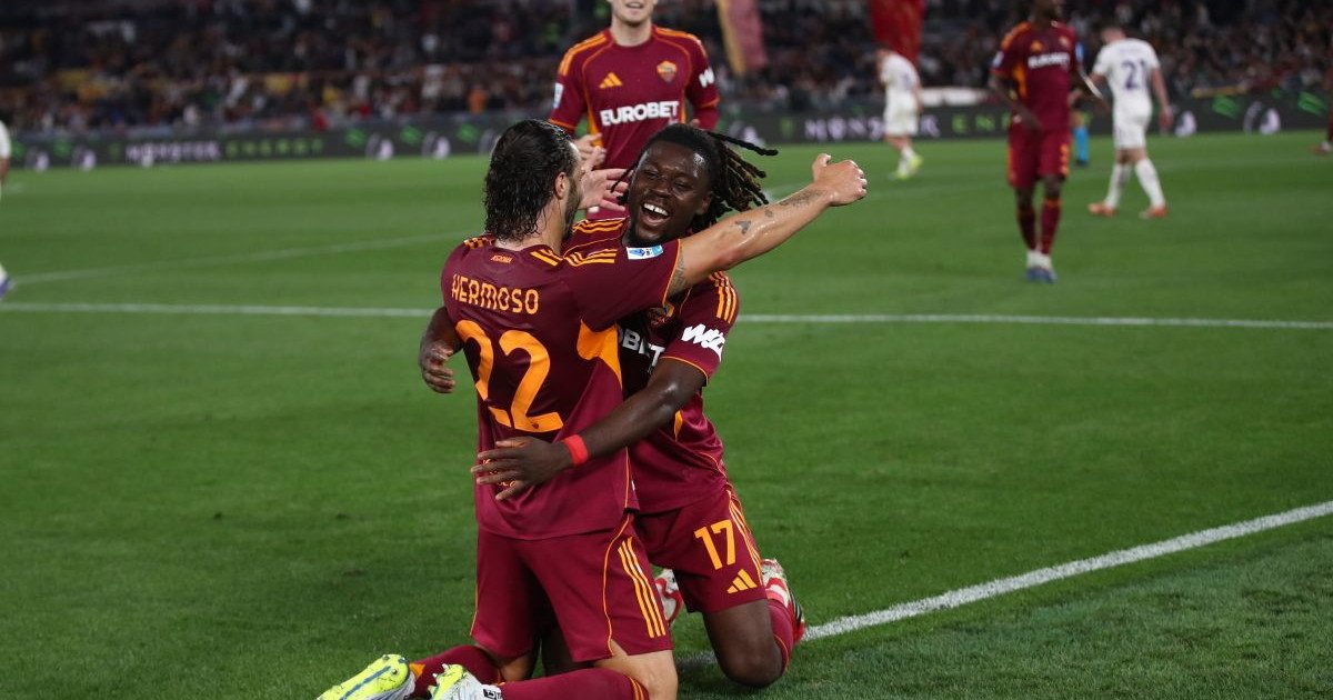 La Roma travolge 4-0 la Fiorentina e si rilancia nella corsa Champions