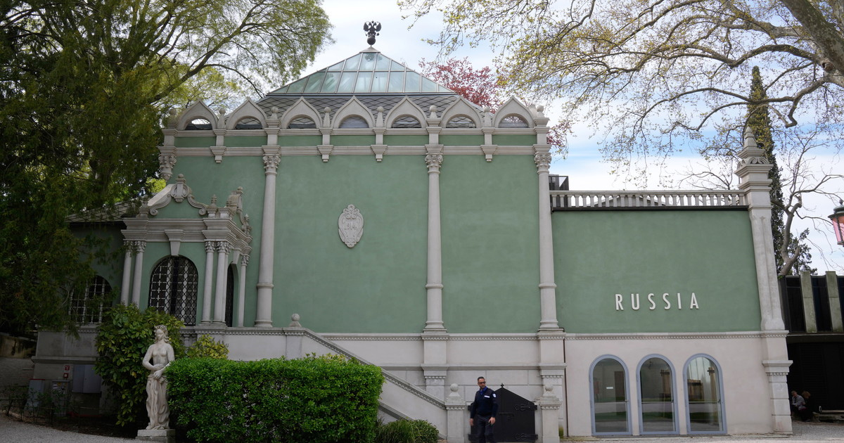biennale di venezia il padiglione della russia apre tra le polemiche da Iltempo.it biennale di venezia il padiglione della russia apre tra le polemiche