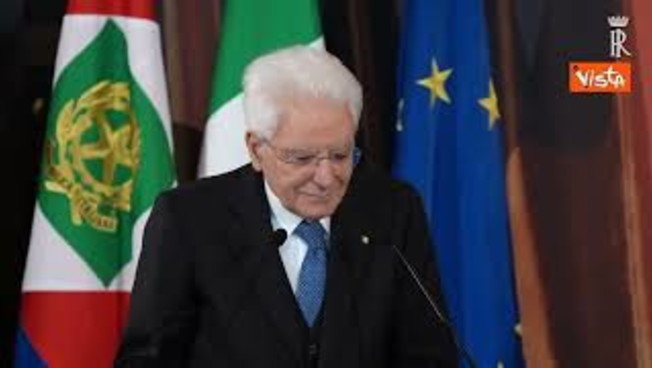 Mattarella scherza con Bisio alla presentazione dei David: A volte la realtà supera la fantasia