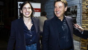 Tra Schlein e Conte scoppia la guerra delle poltrone (che nemmeno hanno)