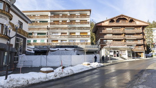 “La Svizzera si piega davanti all'Italia”. Il caso dei rimborsi Crans-Montana spacca il Parlamento