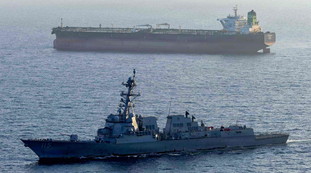 Tensione a Hormuz: gli USA colpiscono due petroliere, Teheran valuta l'accordo