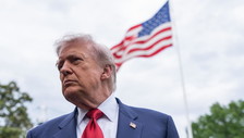 Trump attende la risposta di Teheran. Il retroscena: teme di restare impantanato come i predecessori