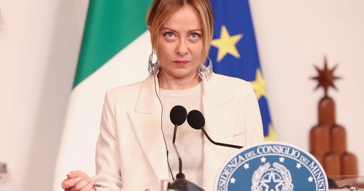 Meloni “Non dimenticare vittime terrorismo un dovere per difesa della democrazia”