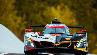 BMW domina a Spa, Le Mans resta un rebus