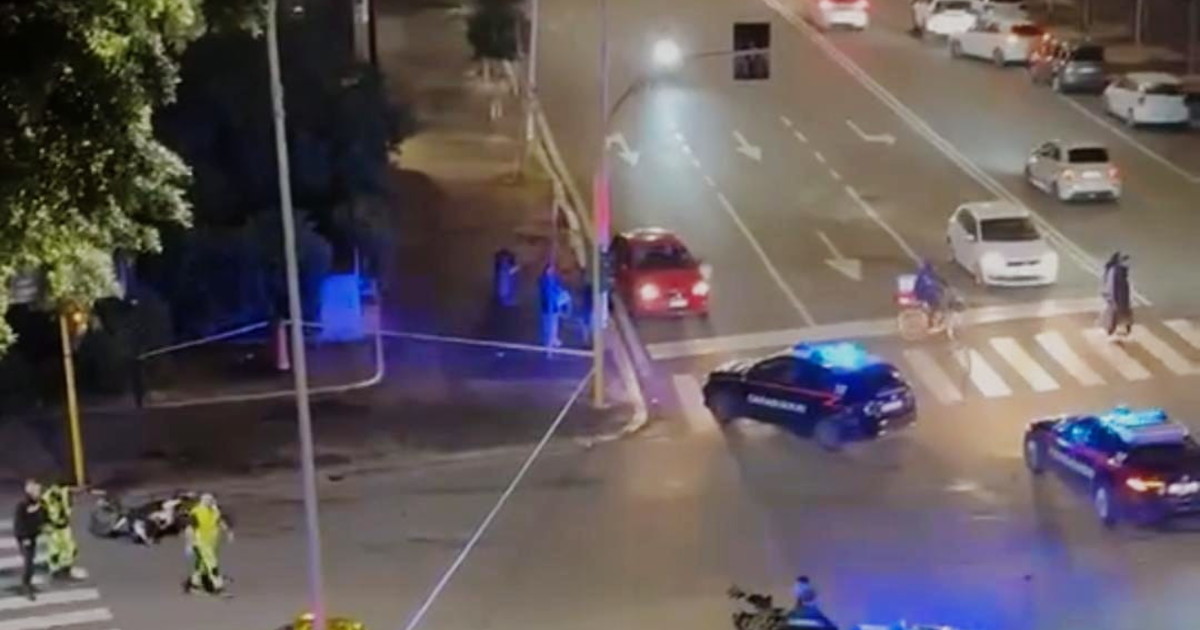 Incidente in viale Marconi: morti due ragazzi di 22 anni