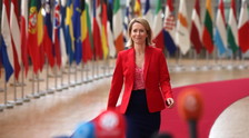 Ucraina, Kallas boccia Schroder: Lobbista per conto della Russia. Chi è l'ex-cancelliere vicino a Mosca