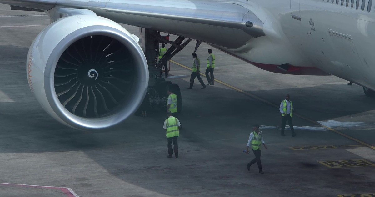 Trasporto aereo, a marzo cresce la domanda ma pesa crisi in Medio Oriente