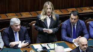 Il centrodestra vuole il proporzionale ma cerca dialogo: Meloni apre alle opposizioni