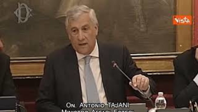 Tajani interrotto ad audizione alla Camera: Faccio il parlamentare dal '94, mai comportato cosi