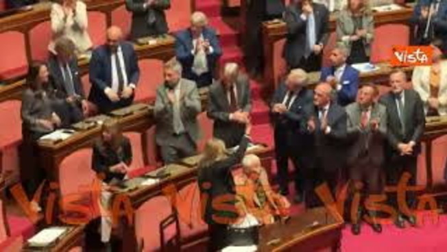Standing ovation per Alex Zanardi in Aula al Senato