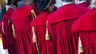 L'Anm è il partito dei magistrati con le Case della Costituzione: arriva il salto di qualità