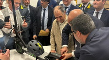 Monopattini elettrici, ecco le nuove regole. Targhe e assicurazioni