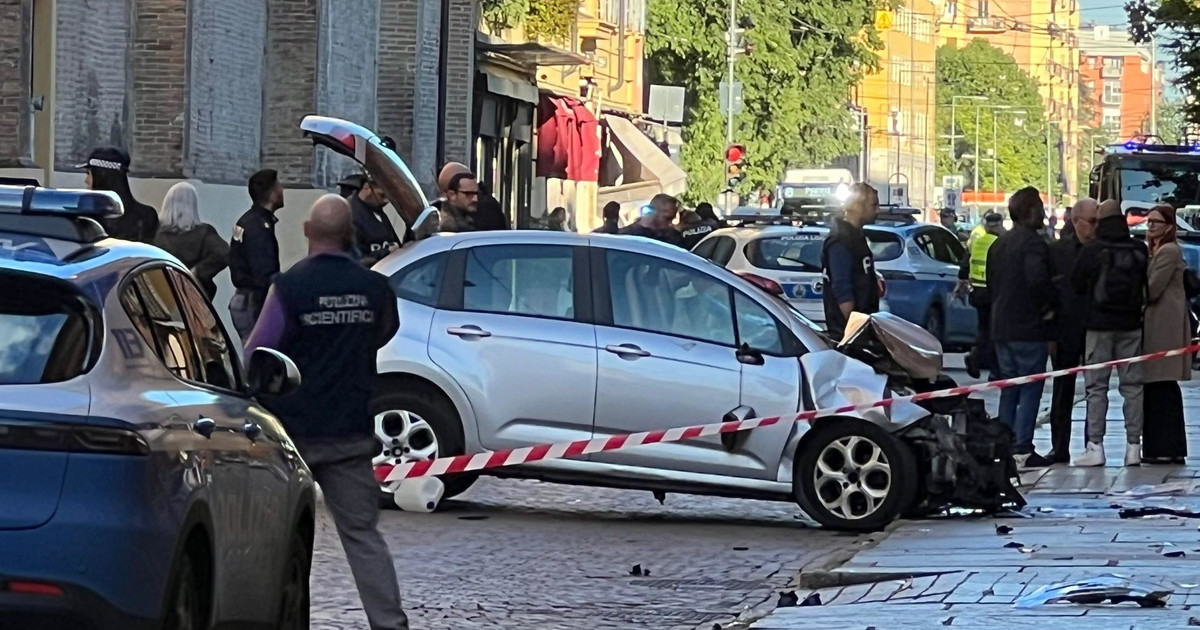 modena mattarella chiama il sindaco dopo la tragedia grazie a chi lo ha fermato da Iltempo.it modena mattarella chiama il sindaco dopo la tragedia grazie a chi lo ha fermato