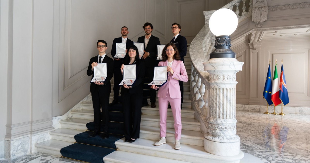 intelligence premiati a palazzo dante i vincitori delle tesi sulla sicurezza nazionale da Iltempo.it intelligence premiati a palazzo dante i vincitori delle tesi sulla sicurezza nazionale