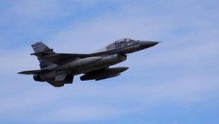 Caccia Nato abbatte droni ucraini sull'Estonia. Kiev chiede scusa