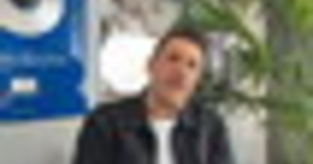Summer Funk, Francesco Gabbani in bilico tra leggerezza e interiorità