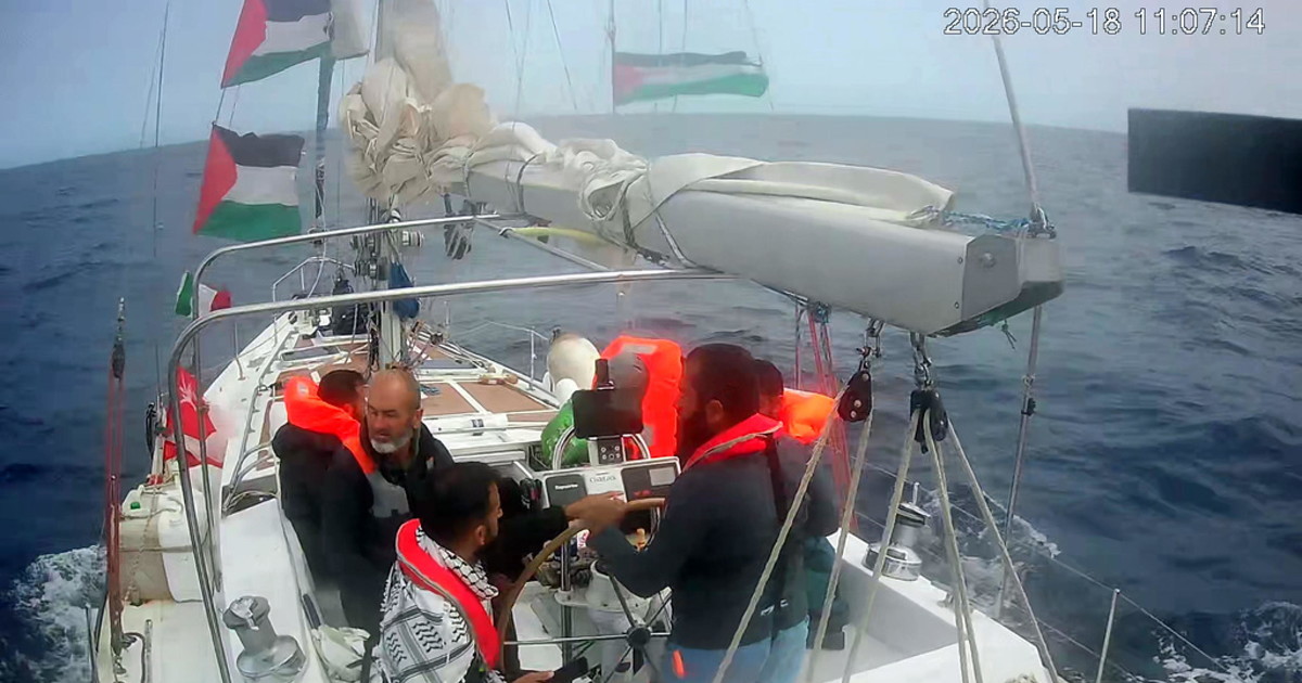 Flotilla, chi sono gli italiani fermati. Sparata del grillino: "Come il 7 ottobre"