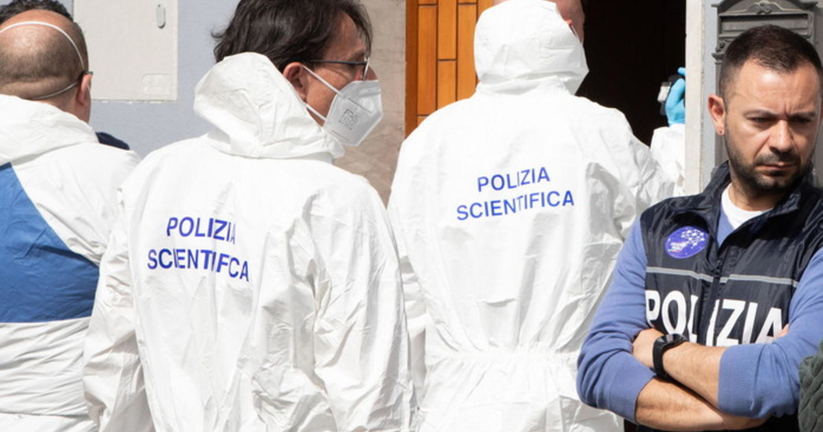 Avvelenate dalla ricina, nuova ipotesi: caccia a ricerche nei loro dispositivi