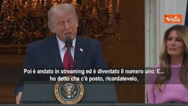 Trump scherza con Melania: C'è spazio per una sola star in casa, dovrò sbarazzarmene