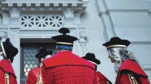 L'attentato di Modena e i trascorsi burrascosi della procura tra prudenza e lotte intestine