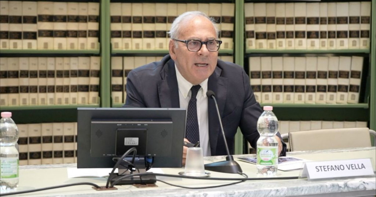 Farmaceutica, Vella “Innovazione cruciale ma le persone devono restare al centro”
