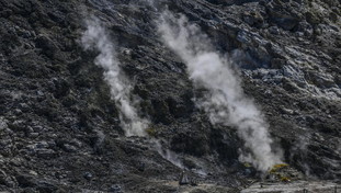 Campi Flegrei, lo studio sul magma: cosa succede a 50 km di profondità