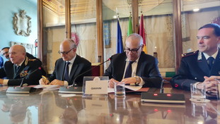 Il sindaco Gualtieri "scopre" la sicurezza. Ecco perch&eacute; Il Tempo...