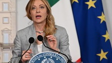 Intelligenza artificiale, Meloni: Un danno se sostituirà lavoratori. Dovrà essere complementare