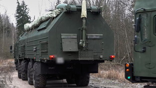I blogger militari russi bocciano Putin per il maxi-raid in Ucraina. “Costoso spettacolo senza senso”